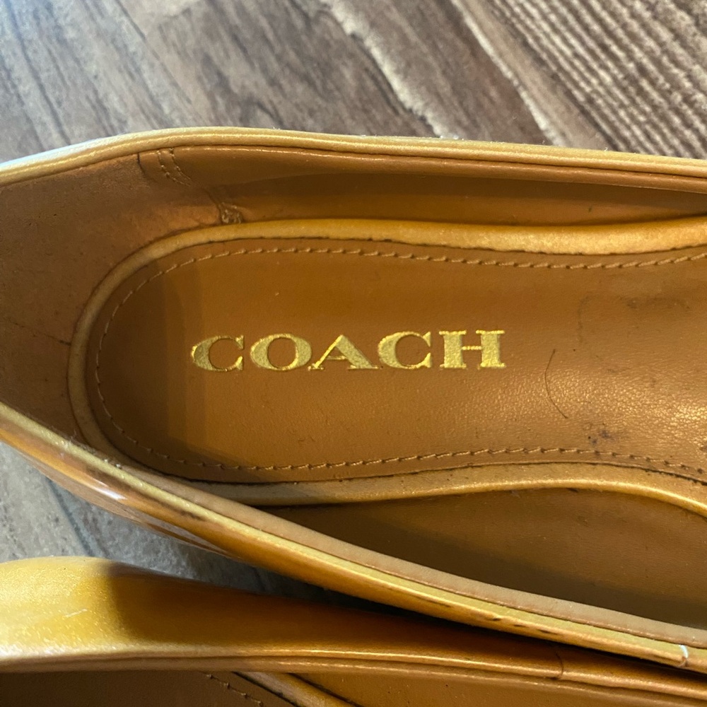 Cute Coach Flats - image 4